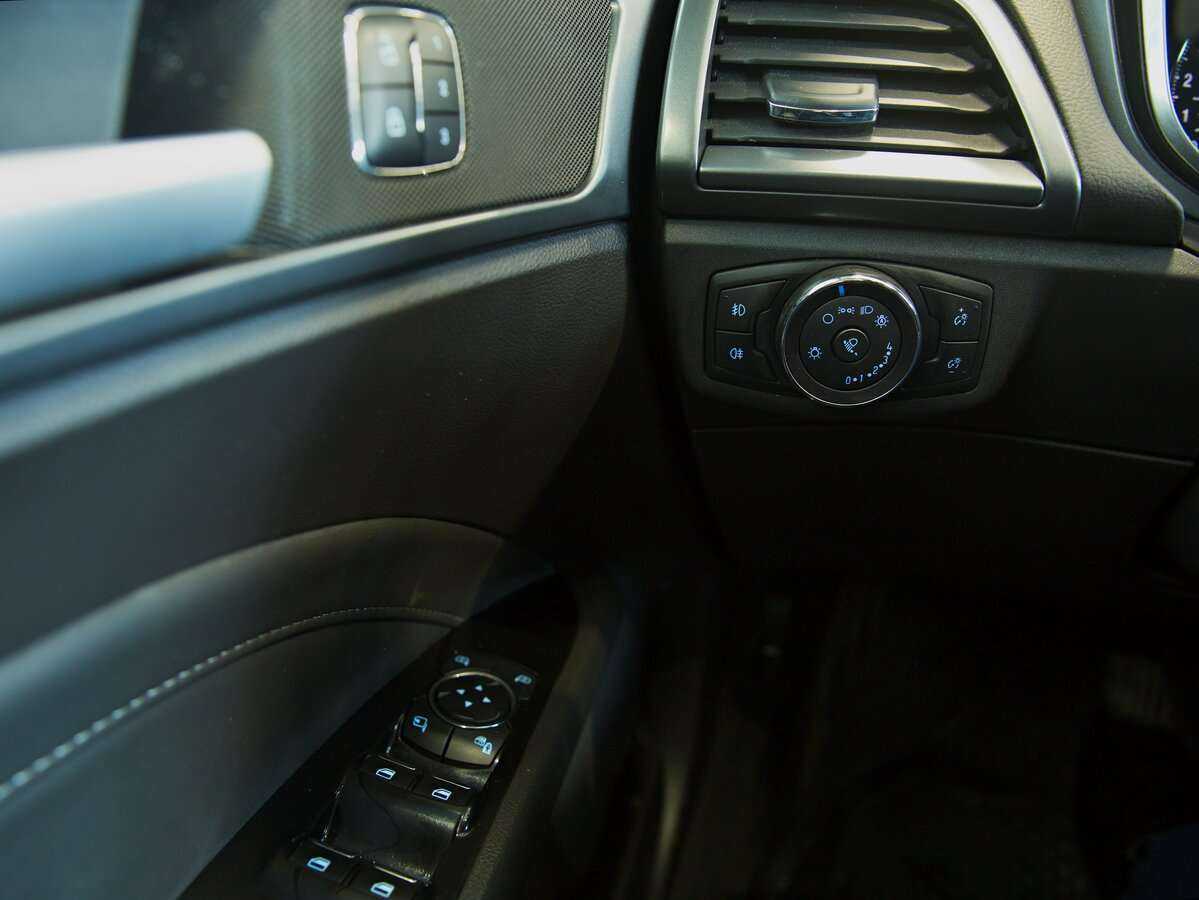 Ford Mondeo с пробегом — 2017 год. Фото: #6