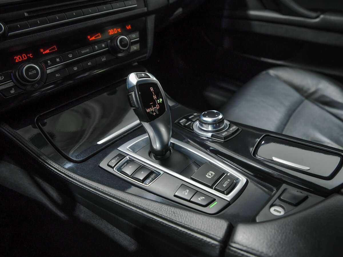 BMW 5 серии с пробегом — 2013 год. Фото: #9