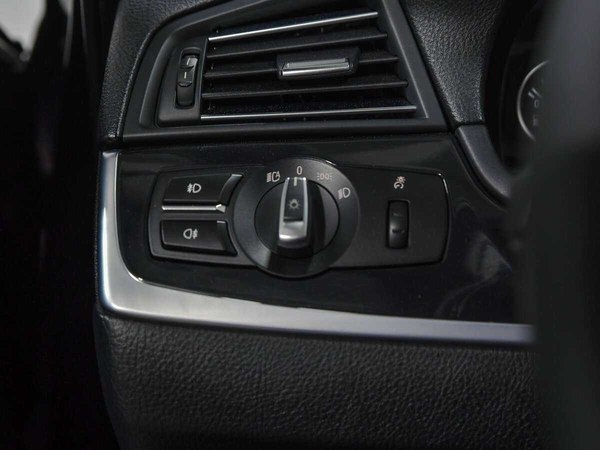 BMW 5 серии с пробегом — 2013 год. Фото: #11