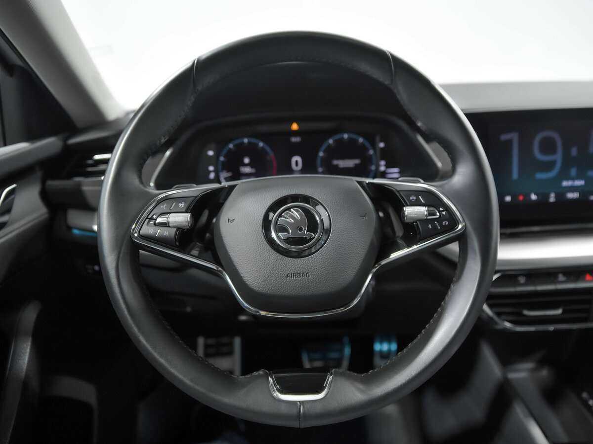 Skoda Octavia с пробегом — 2021 год. Фото: #8