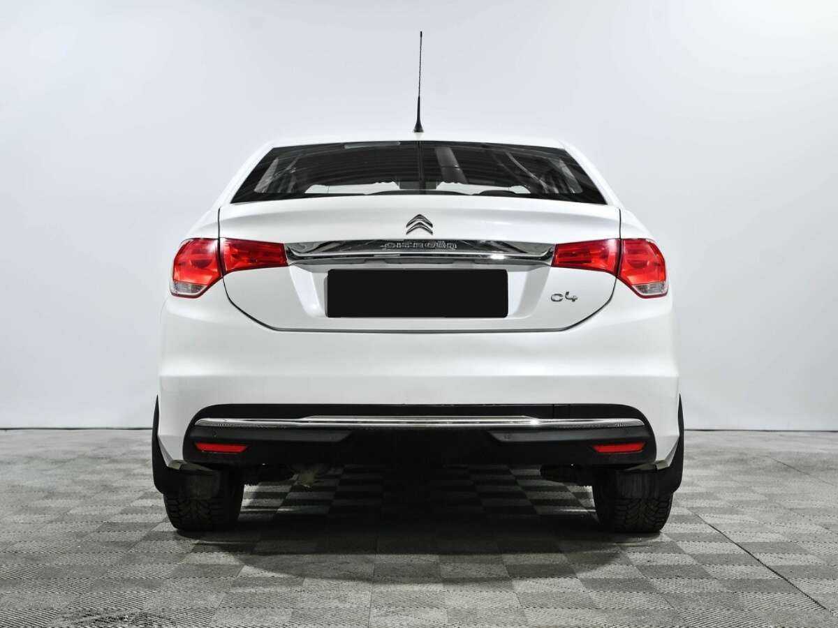 Citroen C4 с пробегом — 2016 год. Фото: #4