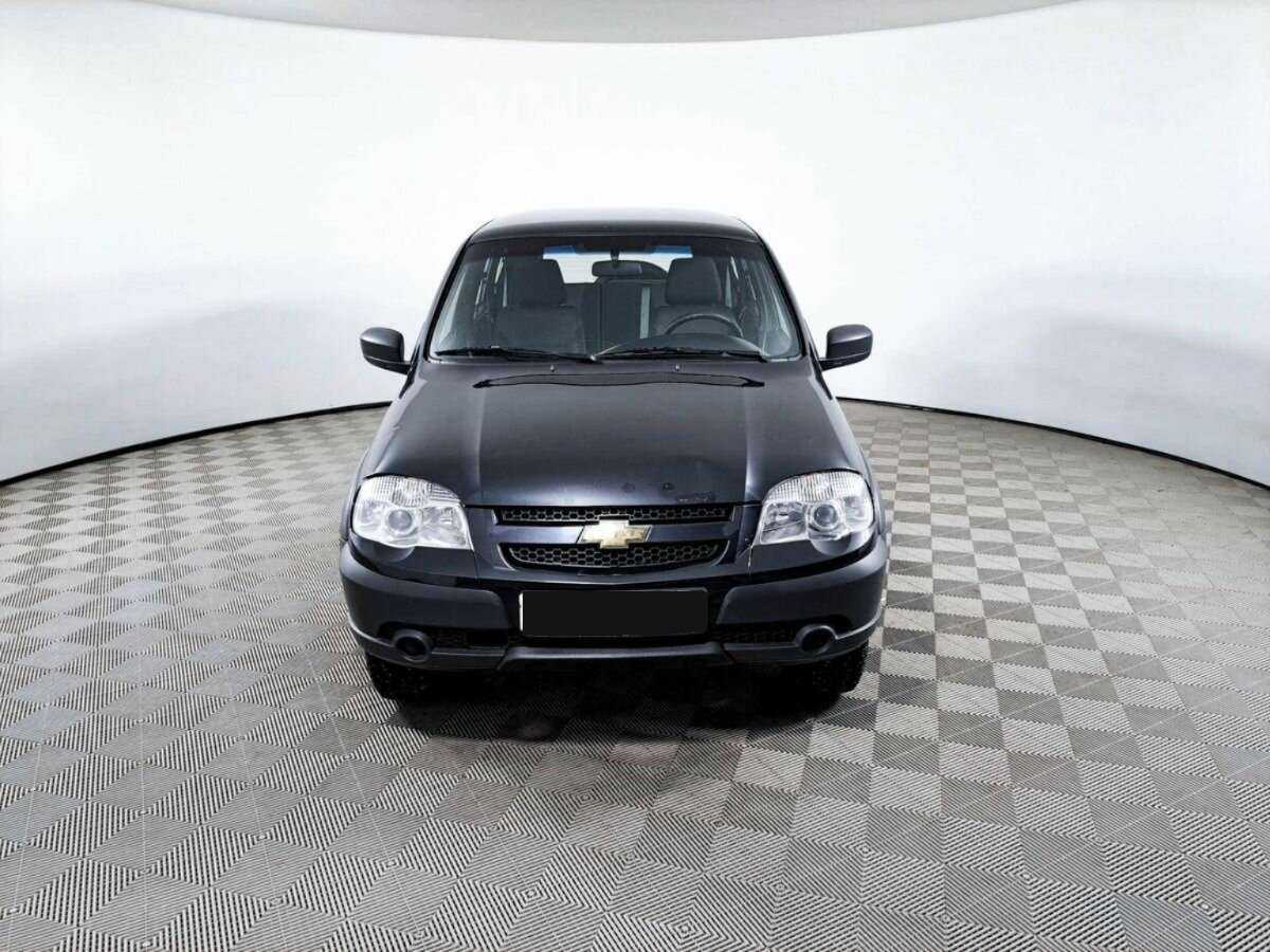 Chevrolet Niva с пробегом — 2018 год. Фото: #1