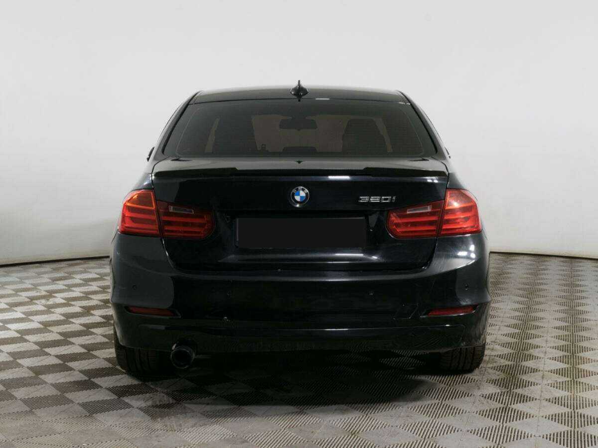 BMW 3 серии с пробегом — 2014 год. Фото: #5