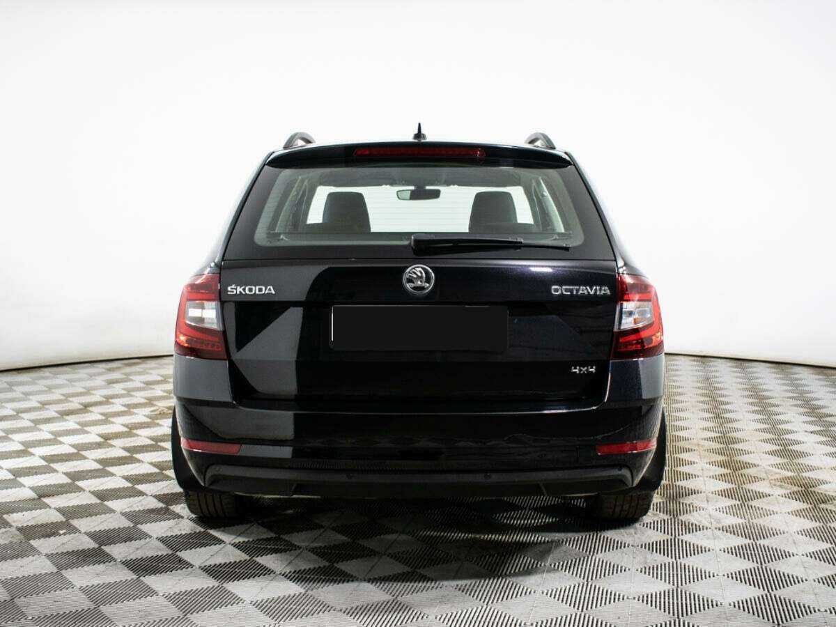 Skoda Octavia с пробегом — 2018 год. Фото: #5