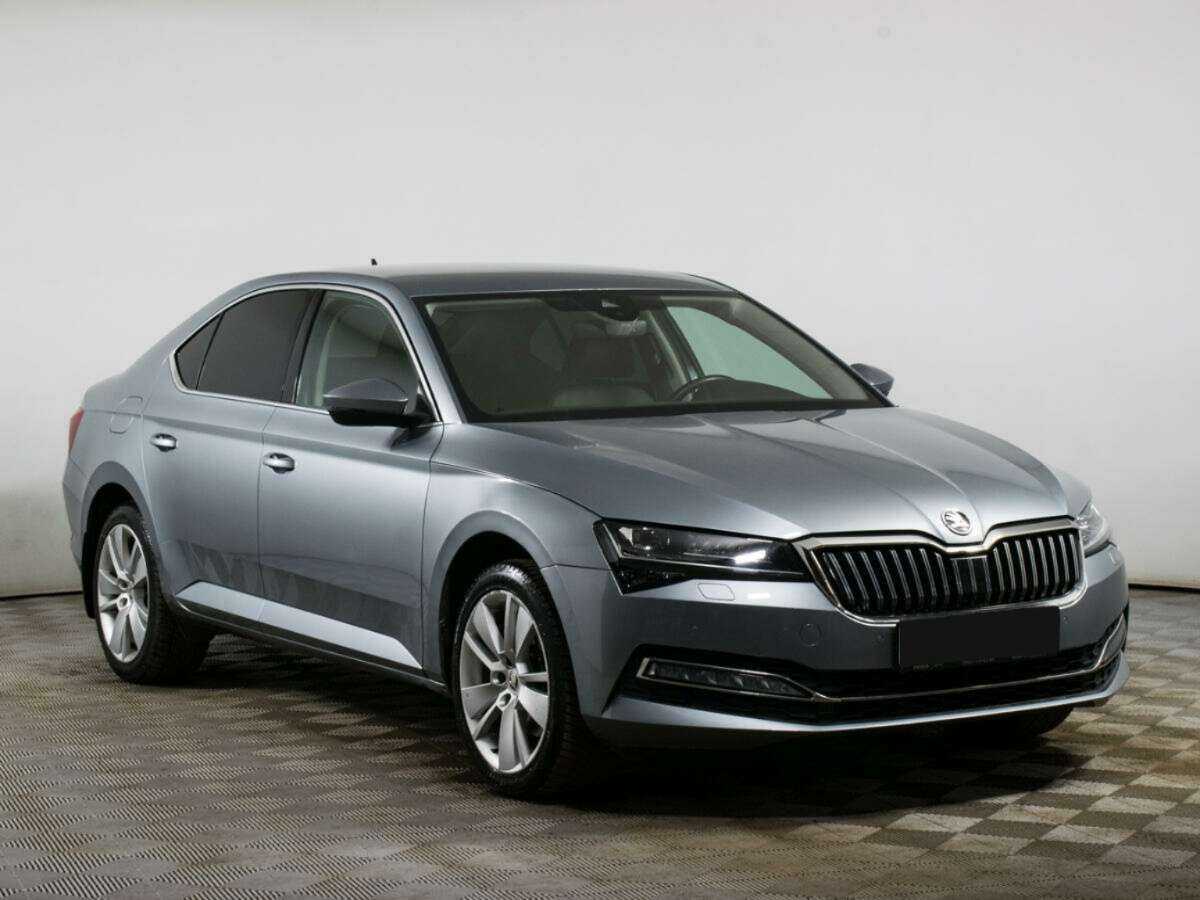 Skoda Superb с пробегом — 2019 год. Фото: #2