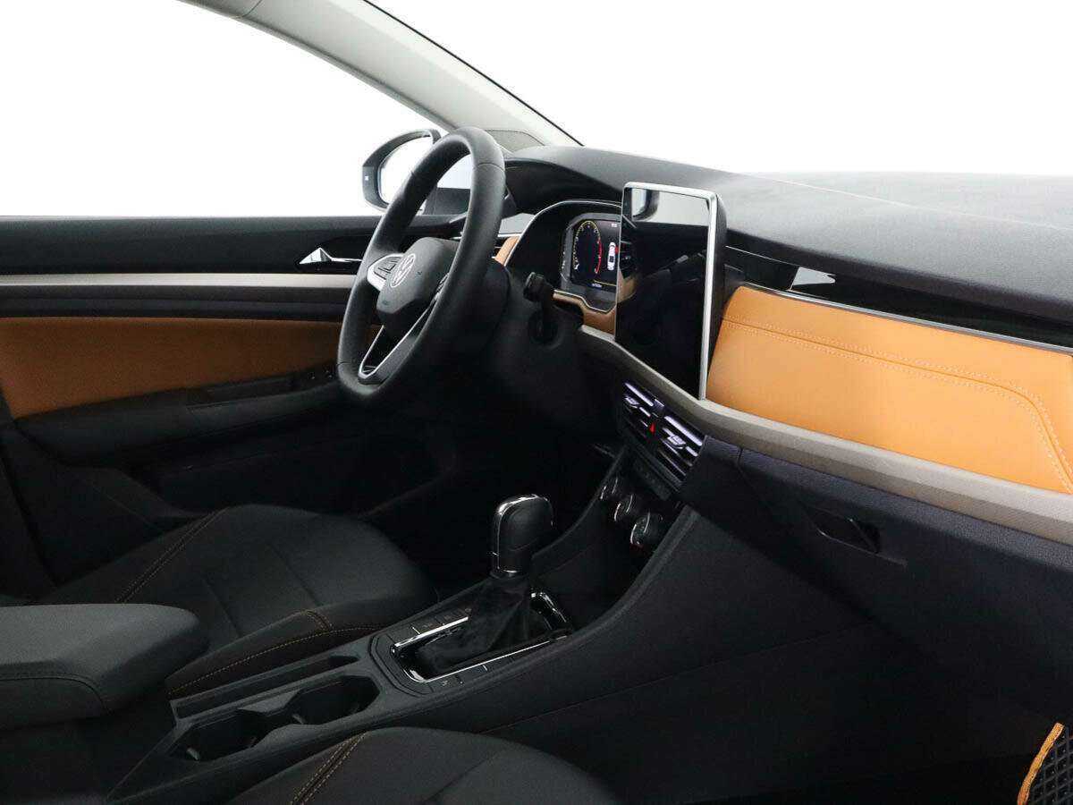 Volkswagen Bora с пробегом — 2022 год. Фото: #6