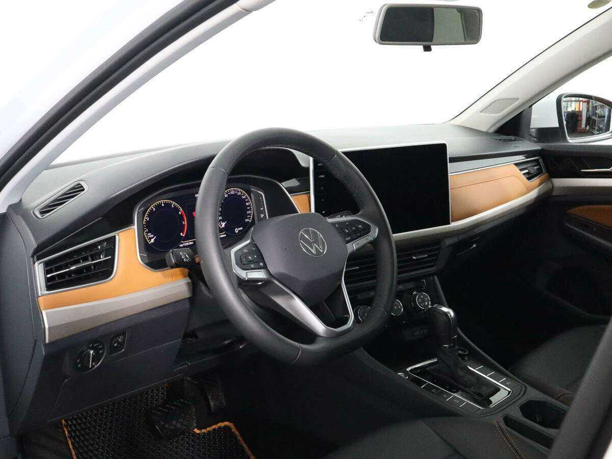 Volkswagen Bora с пробегом — 2022 год. Фото: #7