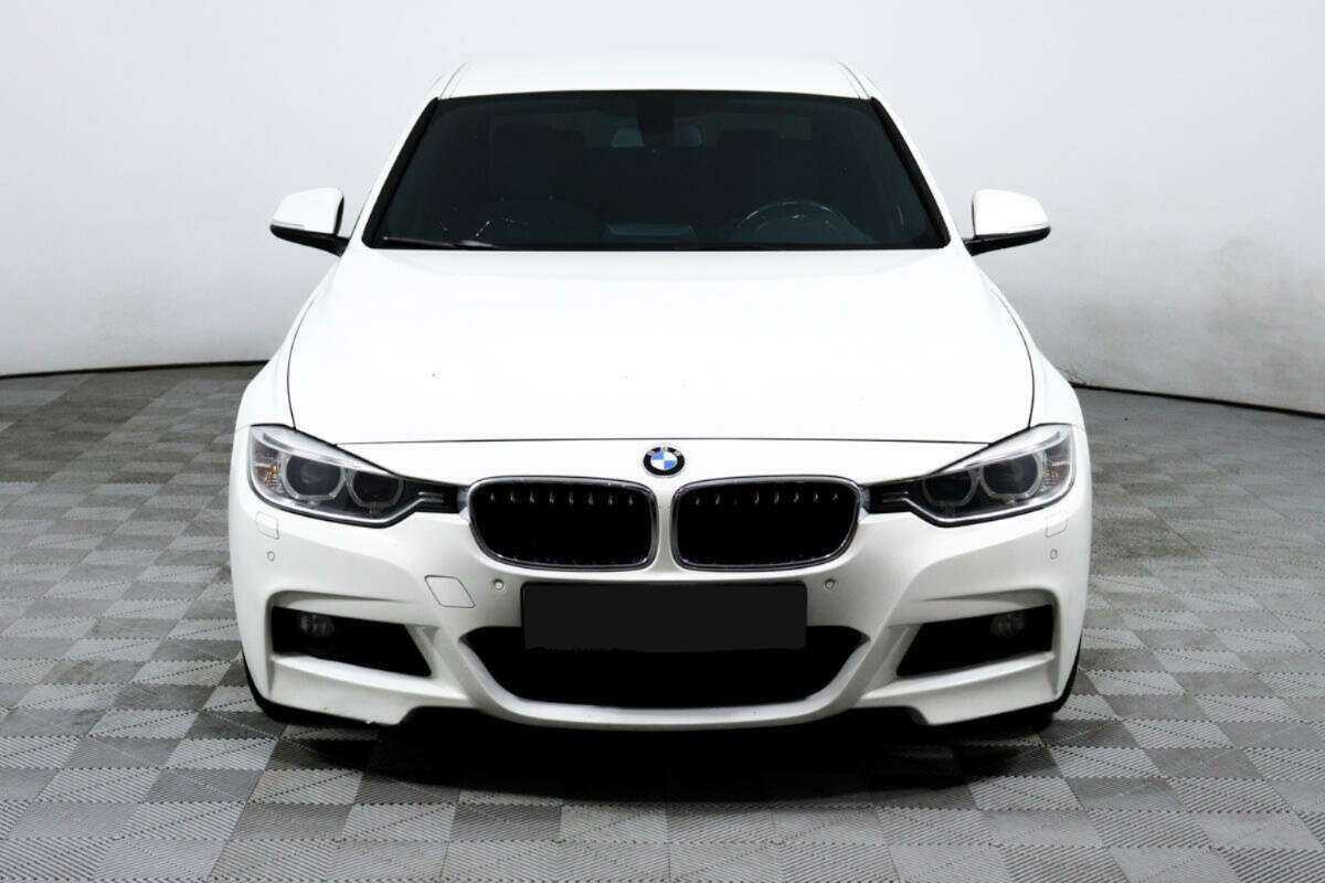 BMW 3 серии с пробегом — 2014 год. Фото: #1