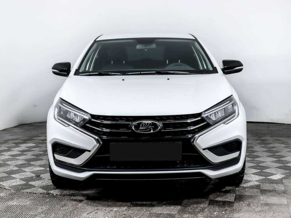 Lada (ВАЗ) Vesta с пробегом — 2023 год. Фото: #1