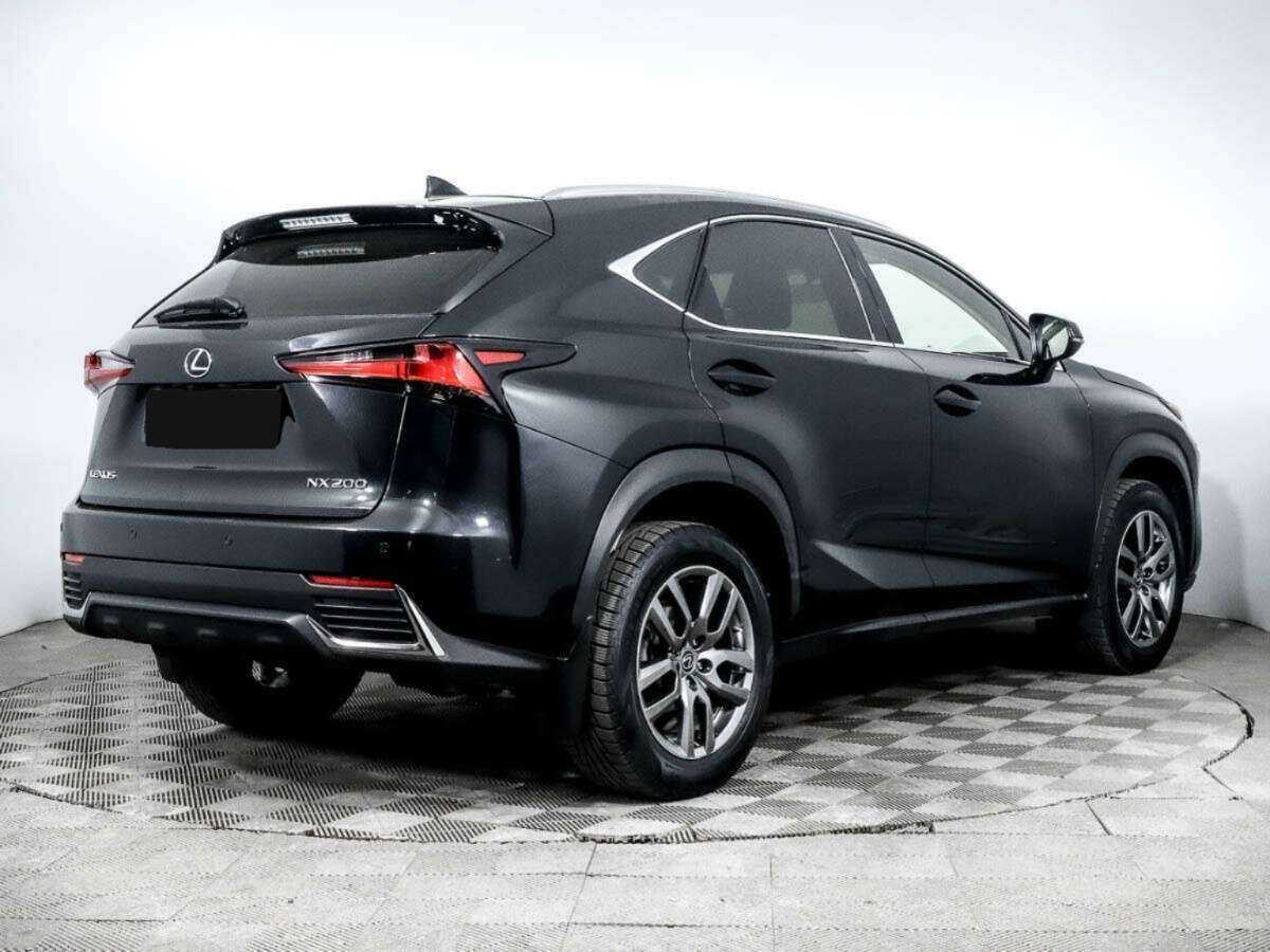 Lexus NX с пробегом — 2017 год. Фото: #4