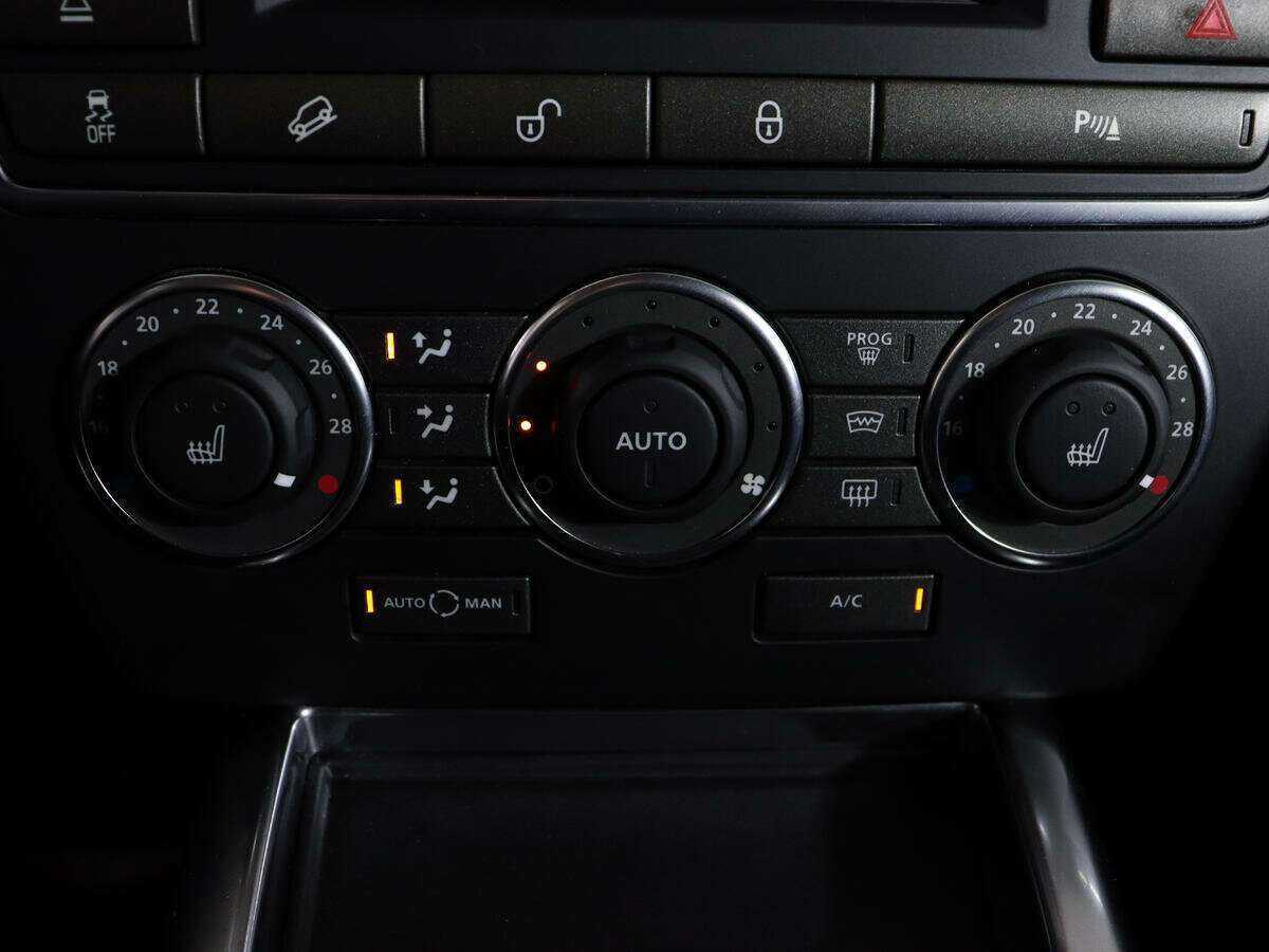 Land Rover Freelander с пробегом — 2014 год. Фото: #19