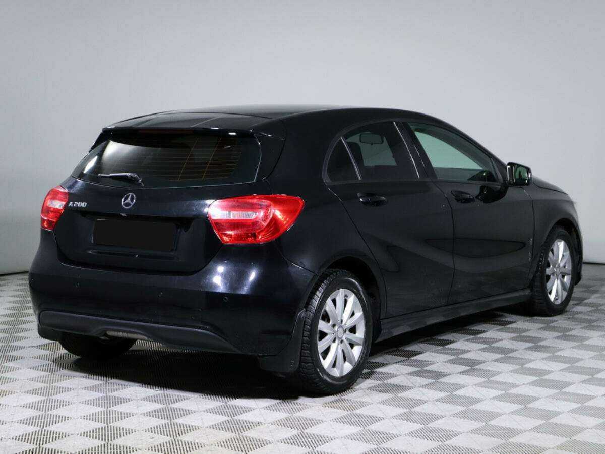Mercedes-Benz A-Класс с пробегом — 2013 год. Фото: #4