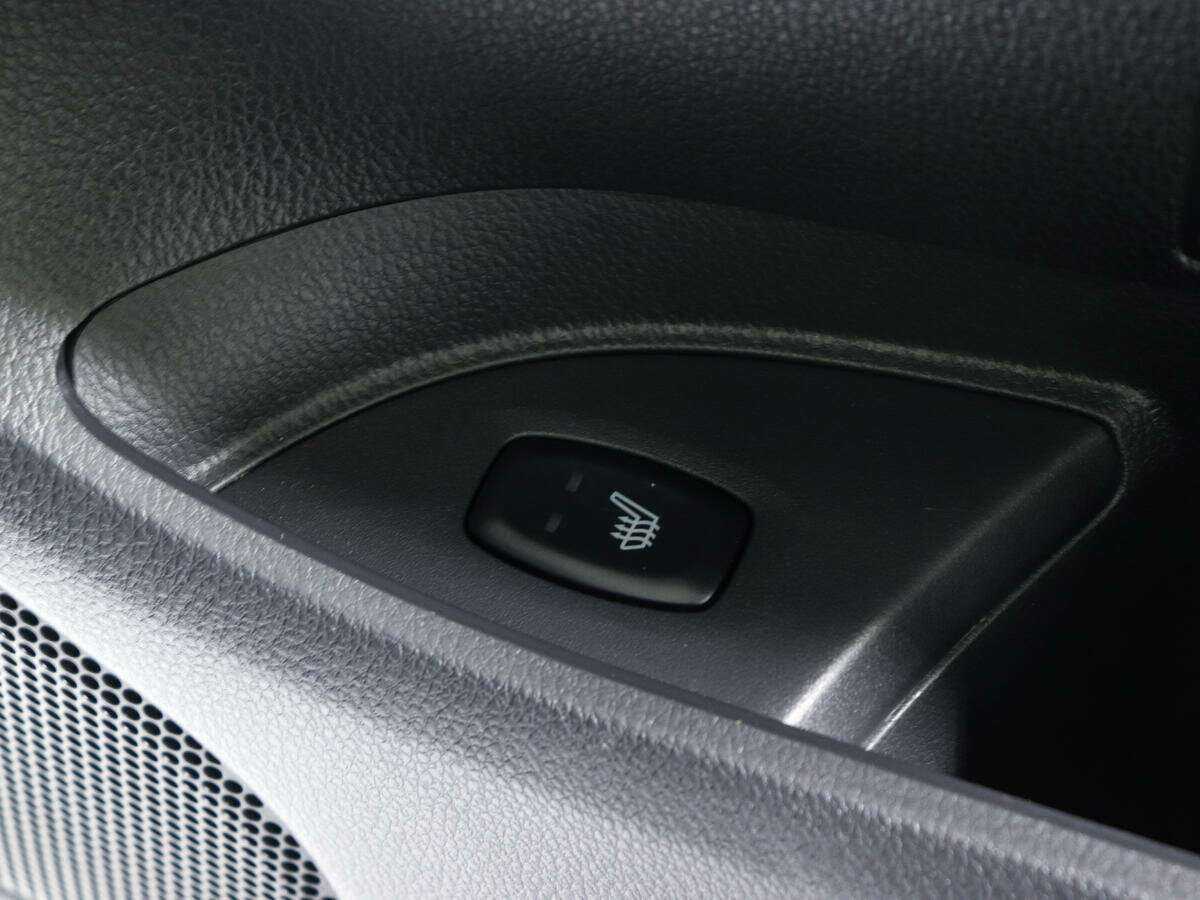 Mitsubishi Pajero Sport с пробегом — 2018 год. Фото: #15