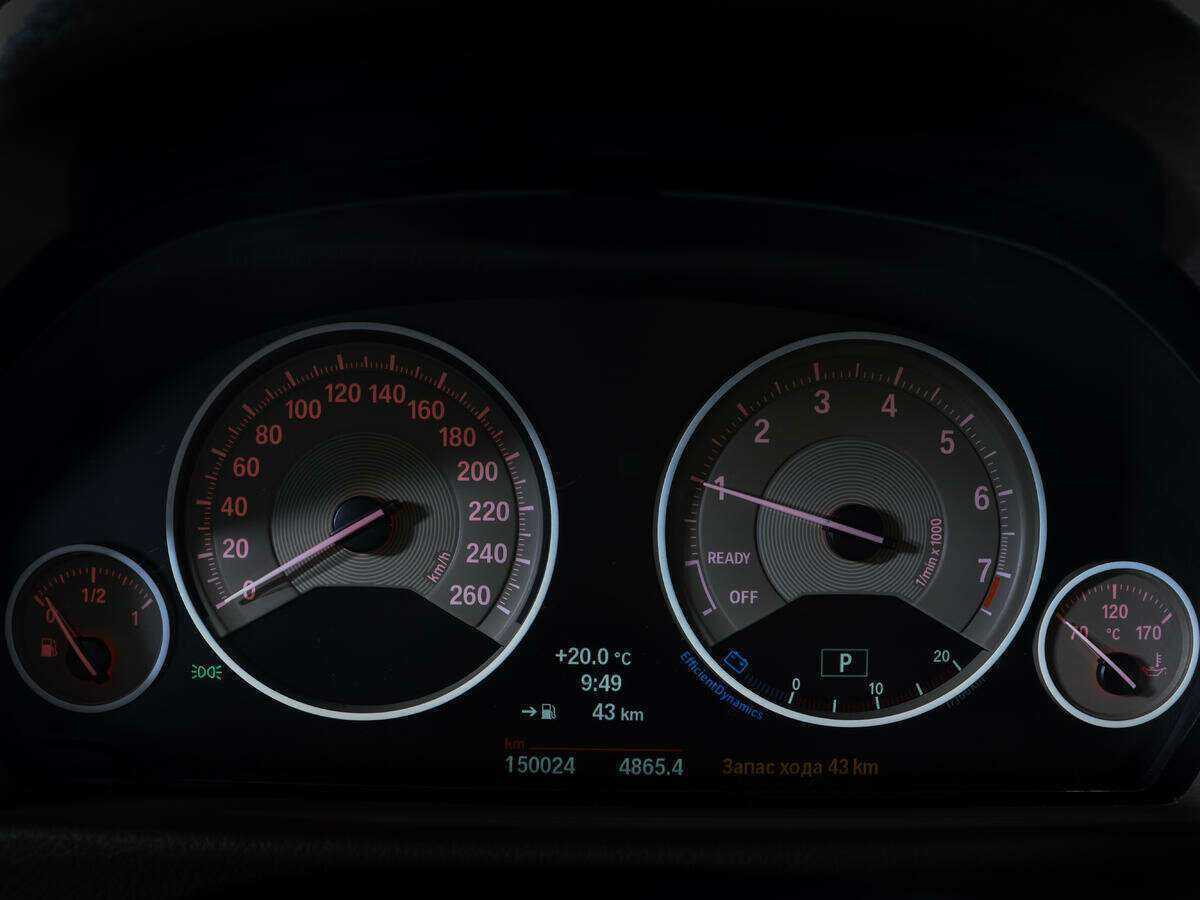 BMW 3 серии с пробегом — 2013 год. Фото: #8