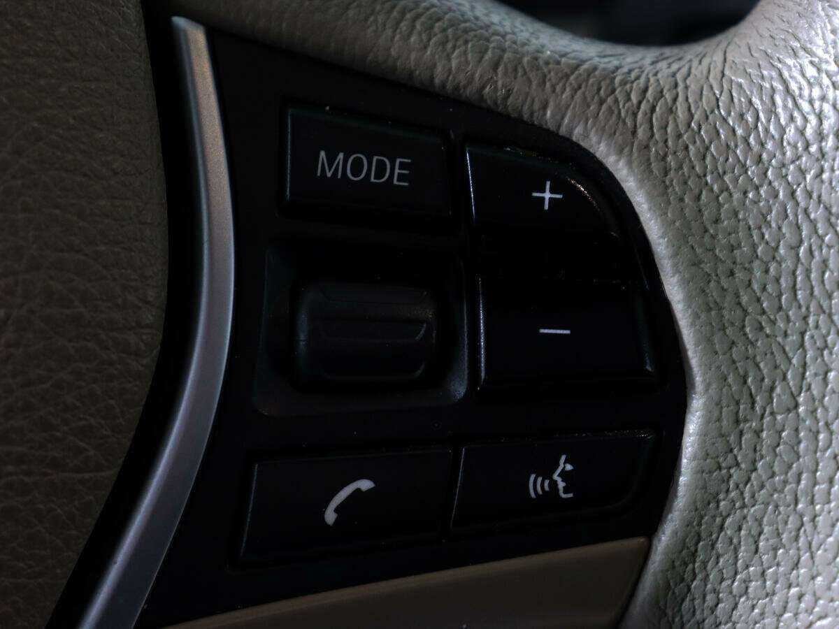 BMW 3 серии с пробегом — 2013 год. Фото: #15