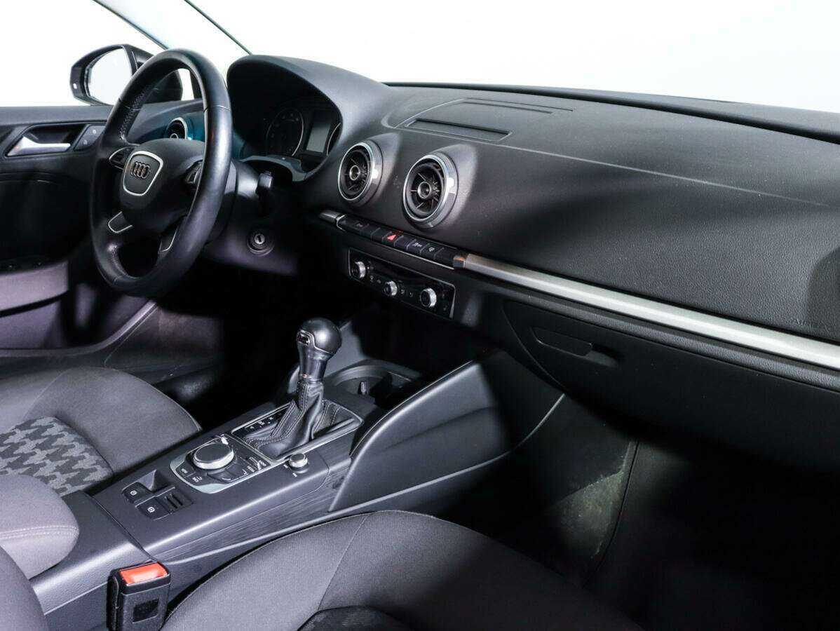 Audi A3 с пробегом — 2015 год. Фото: #6