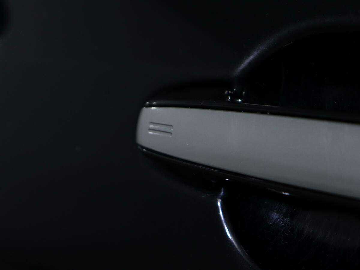 Toyota Camry с пробегом — 2017 год. Фото: #15