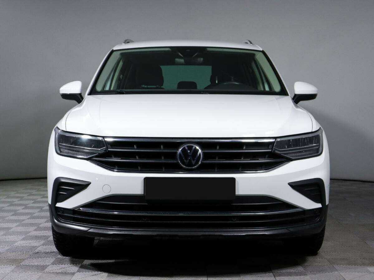 Volkswagen Tiguan с пробегом — 2020 год. Фото: #1