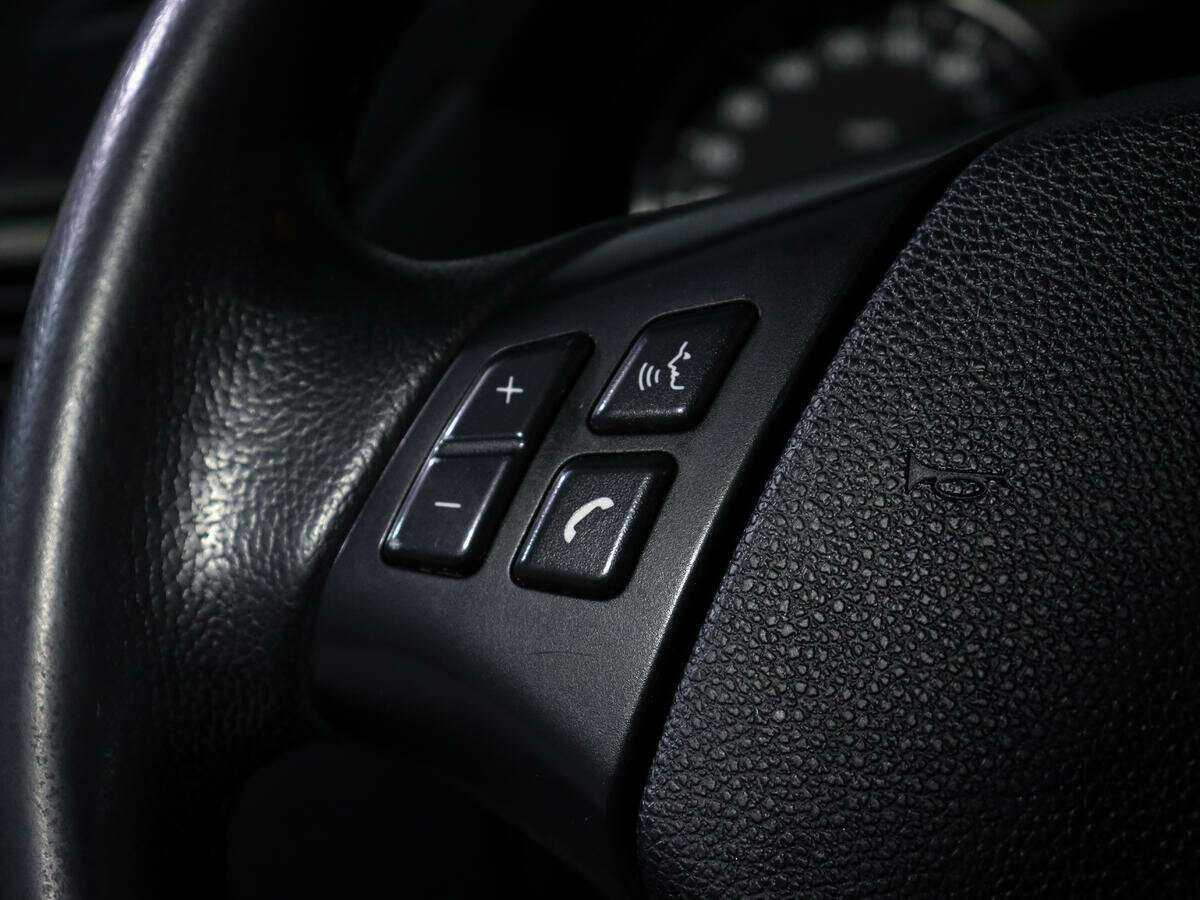 BMW X1 с пробегом — 2012 год. Фото: #17