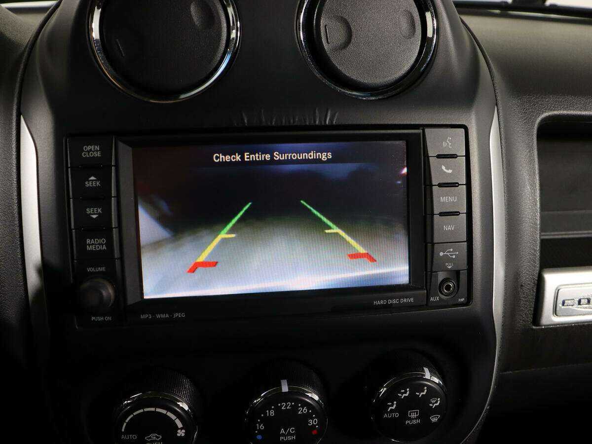 Jeep Compass с пробегом — 2013 год. Фото: #17