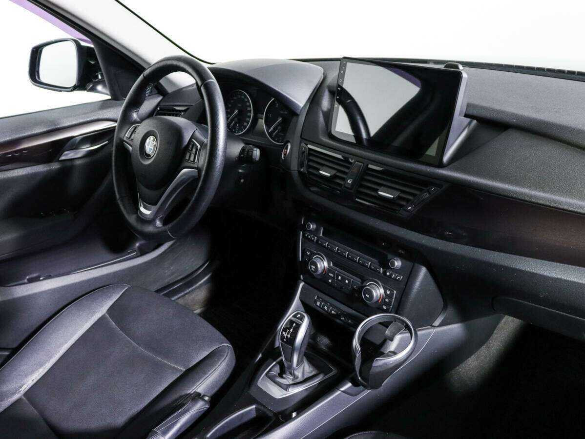 BMW X1 с пробегом — 2012 год. Фото: #8