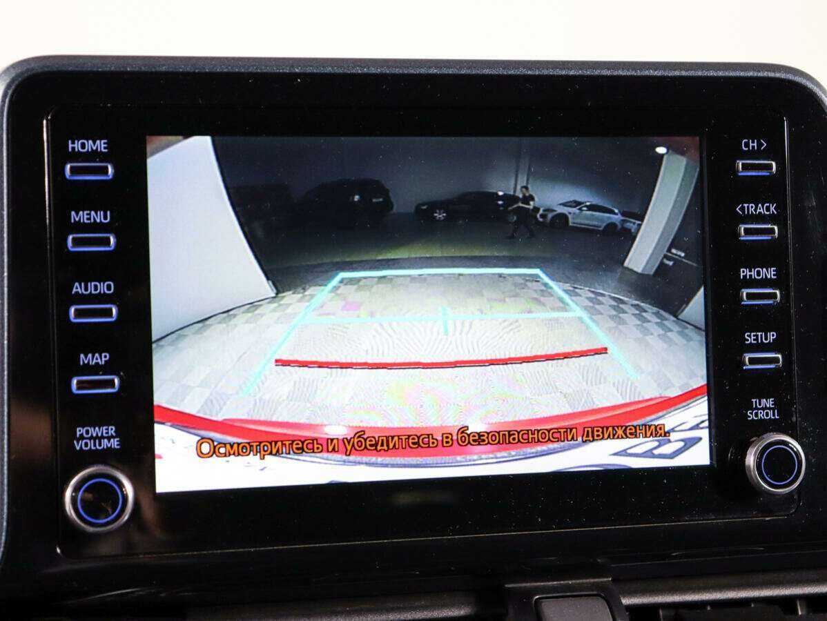 Toyota C-HR с пробегом — 2019 год. Фото: #14