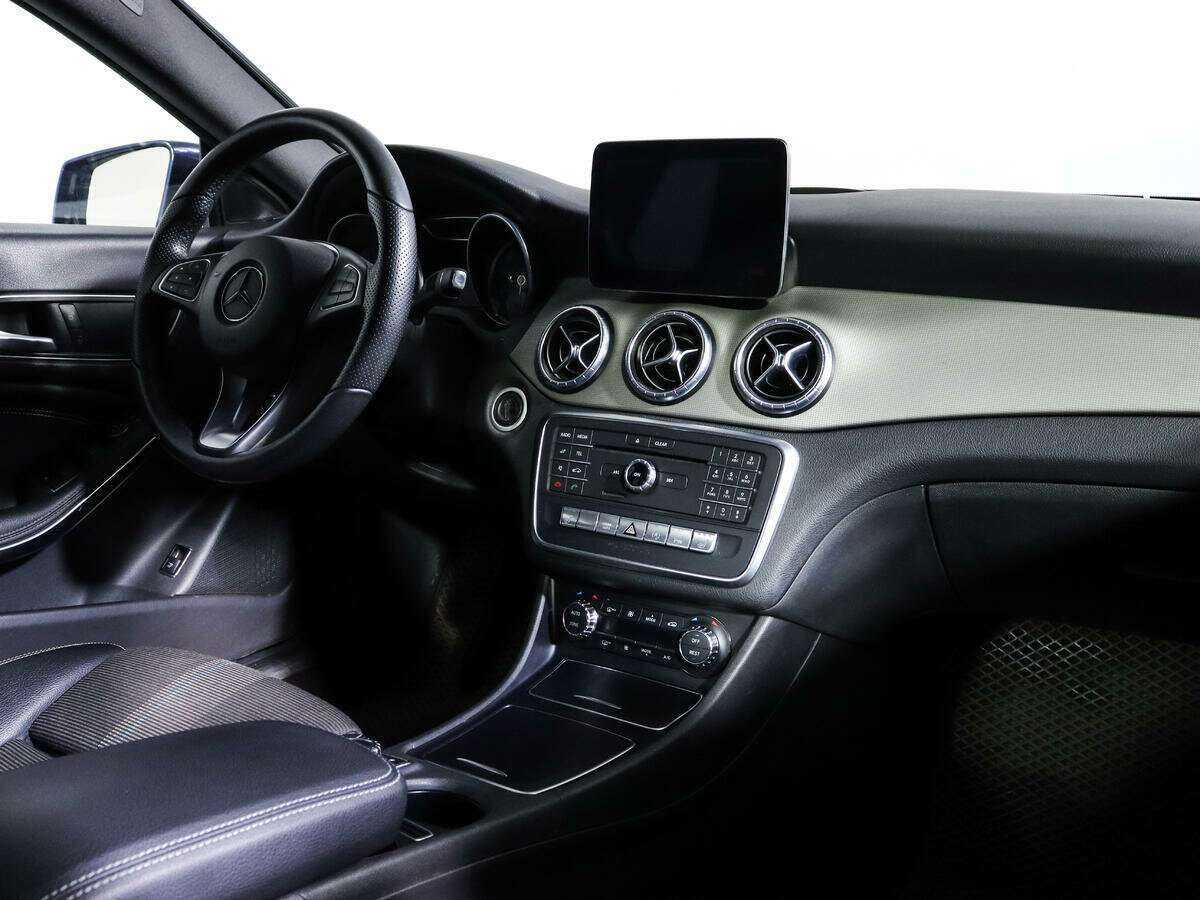 Mercedes-Benz CLA с пробегом — 2016 год. Фото: #7