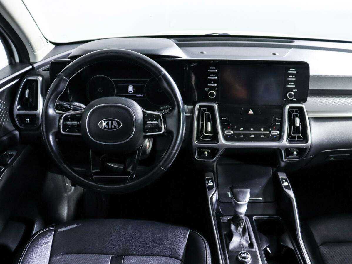 Kia Sorento с пробегом — 2020 год. Фото: #9
