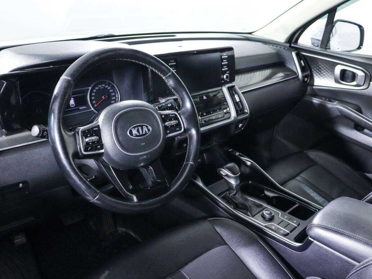 Kia Sorento с пробегом — 2020 год. Фото: #11