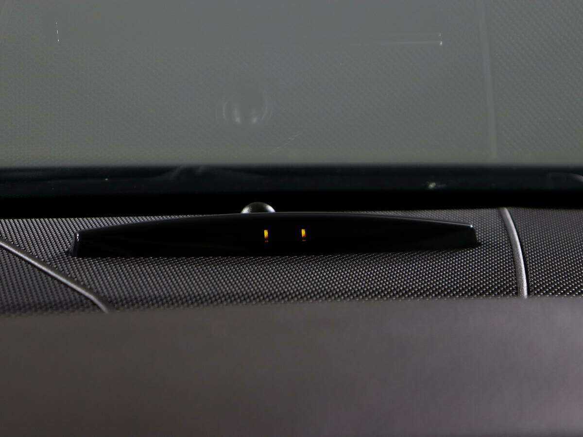 Mercedes-Benz E-Класс с пробегом — 2015 год. Фото: #16