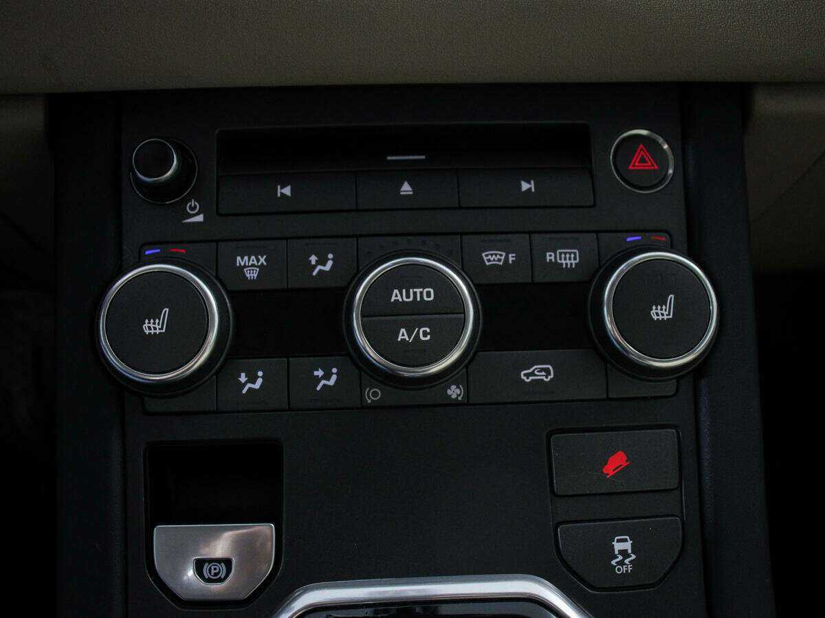 Land Rover Range Rover Evoque с пробегом — 2012 год. Фото: #16