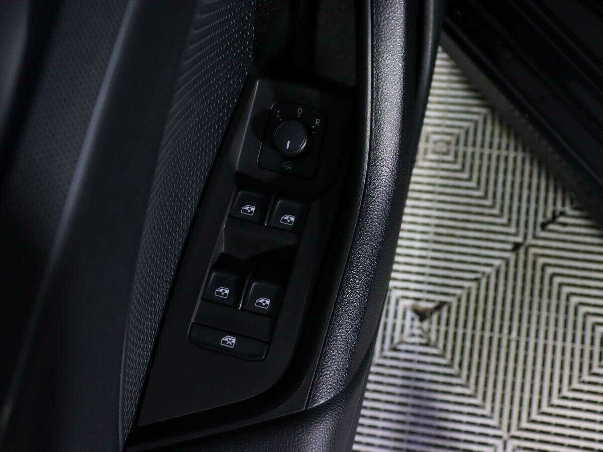 Skoda Octavia с пробегом — 2020 год. Фото: #16