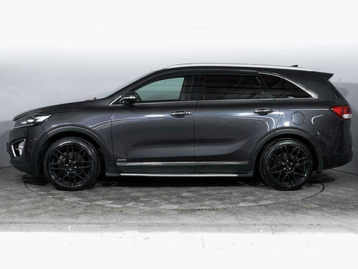 Kia Sorento с пробегом — 2017 год. Фото: #6