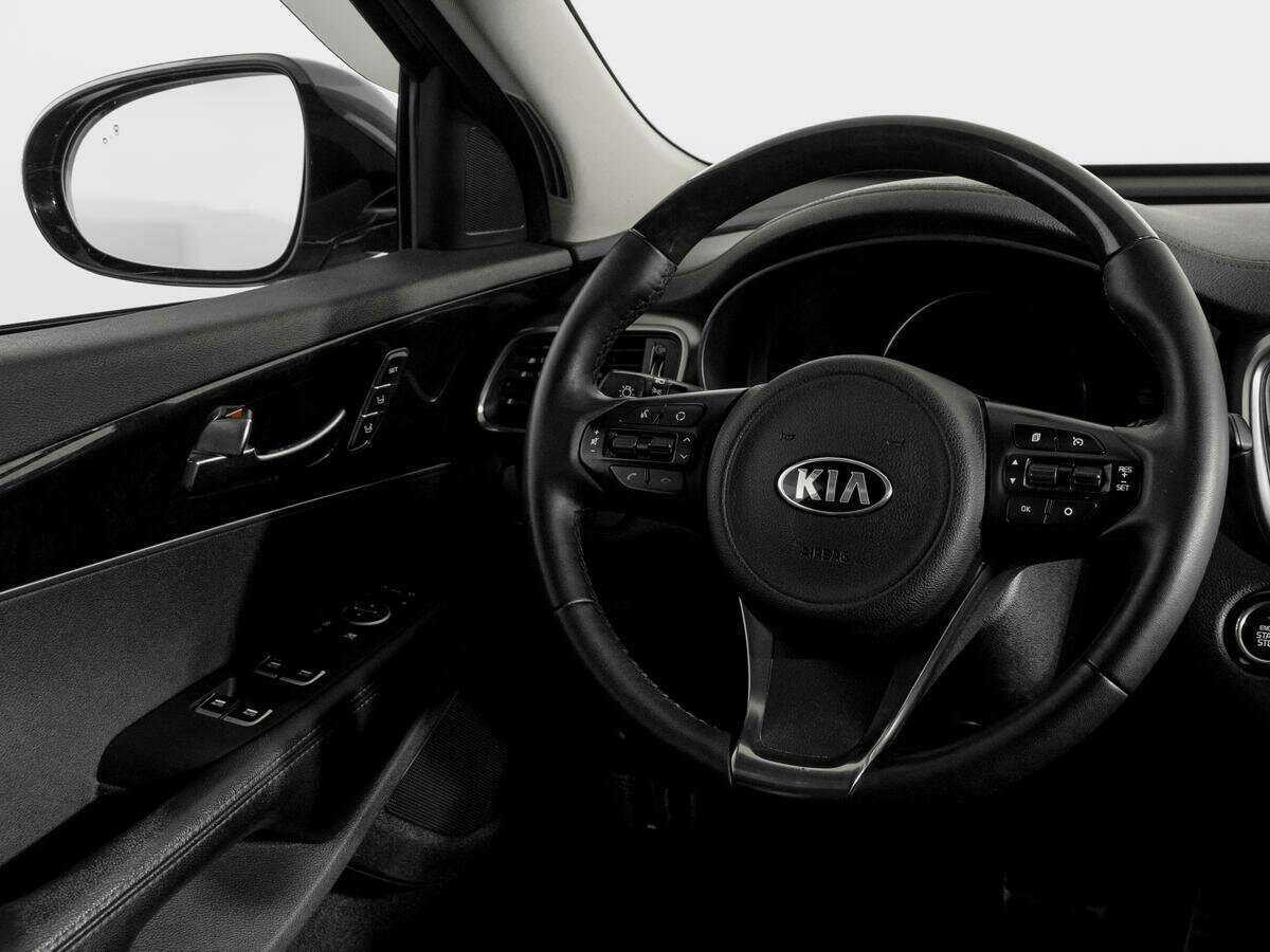 Kia Sorento с пробегом — 2017 год. Фото: #14