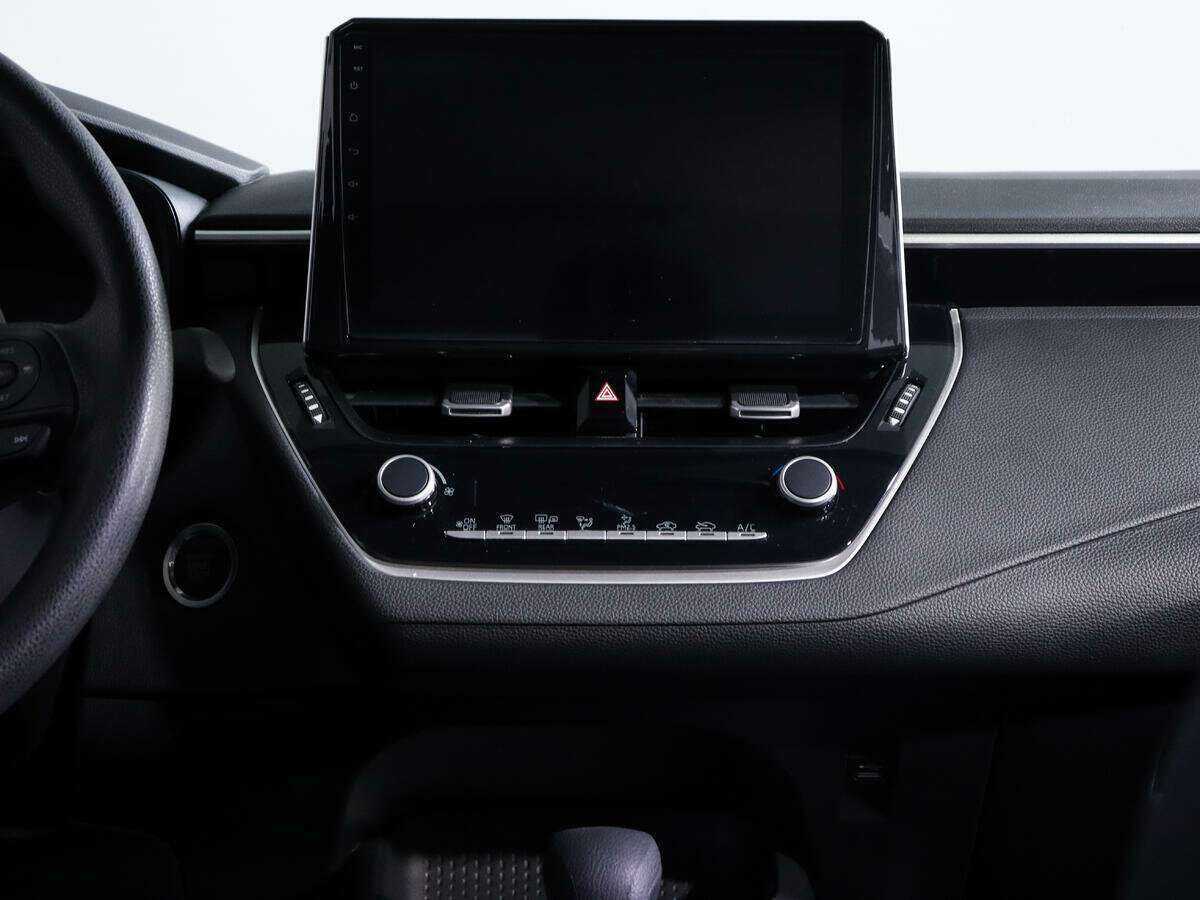 Toyota Corolla с пробегом — 2022 год. Фото: #9