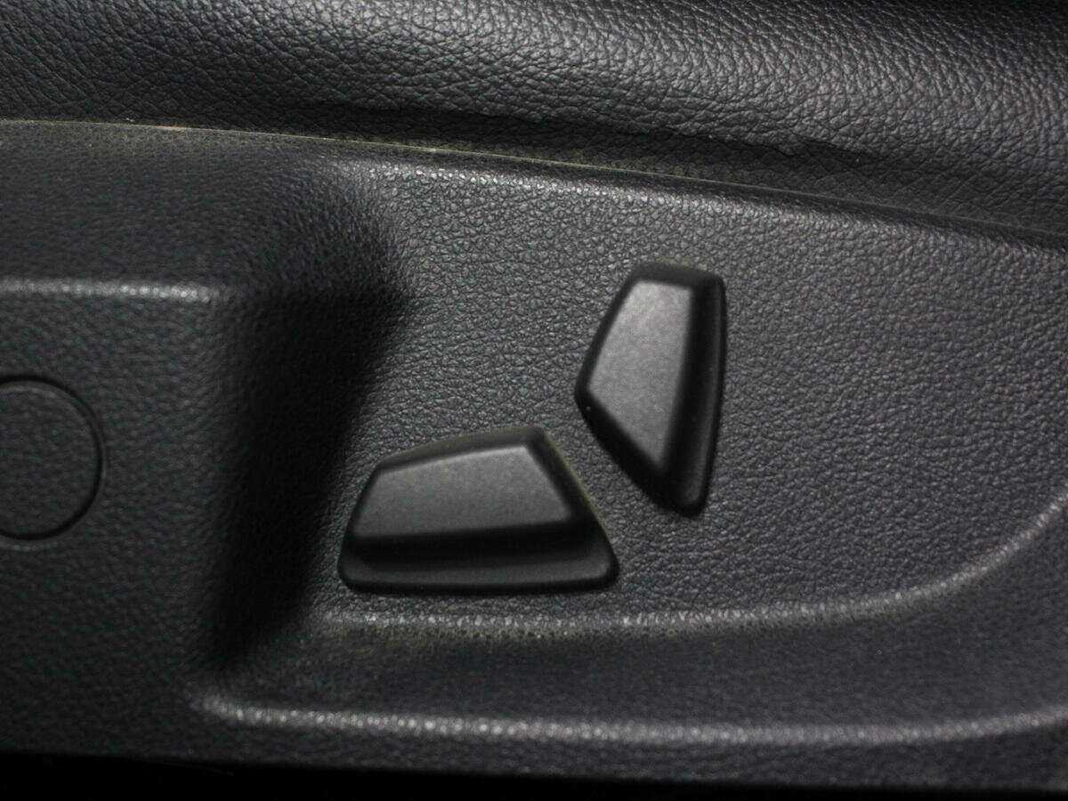 BMW 5 серии с пробегом — 2012 год. Фото: #13