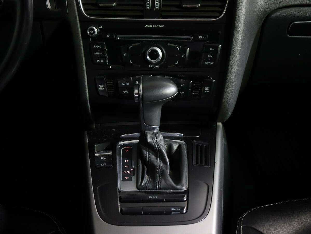 Audi A4 с пробегом — 2012 год. Фото: #12