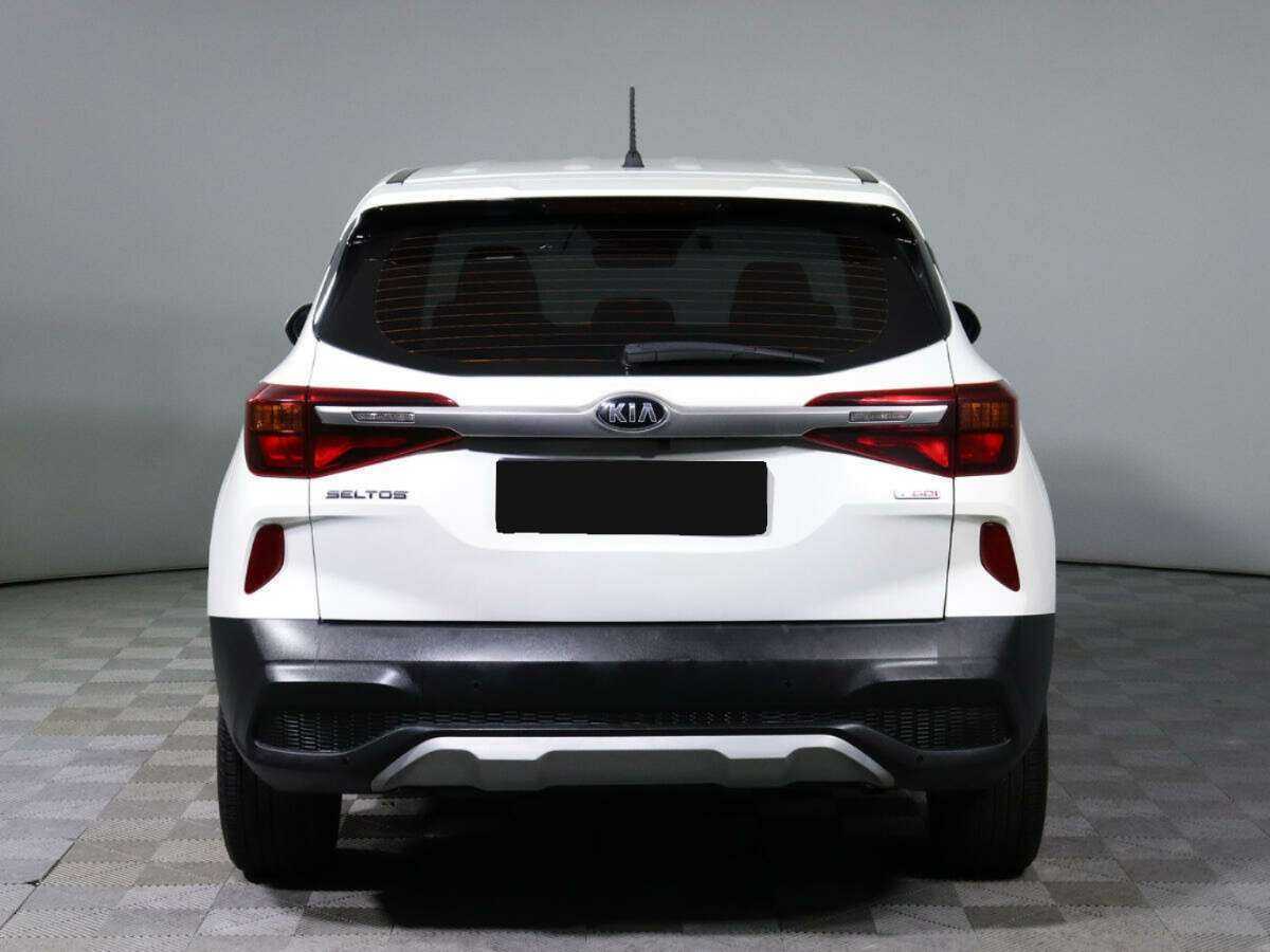 Kia Seltos с пробегом — 2021 год. Фото: #4