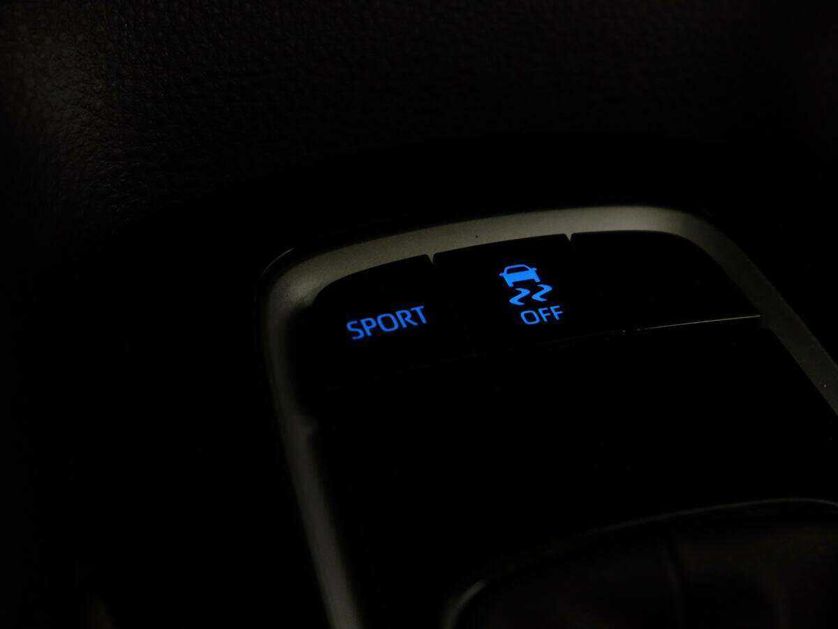 Toyota Corolla с пробегом — 2022 год. Фото: #15