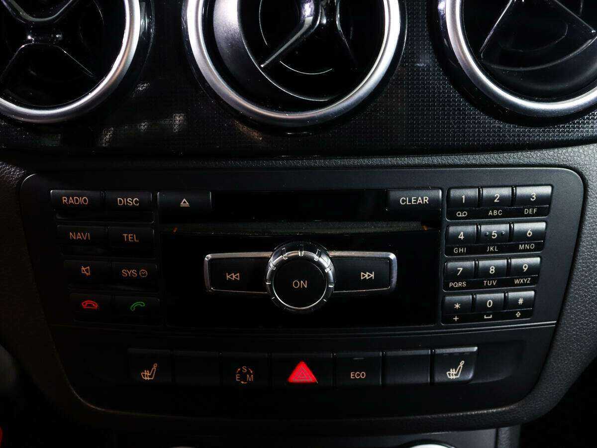 Mercedes-Benz B-Класс с пробегом — 2013 год. Фото: #16