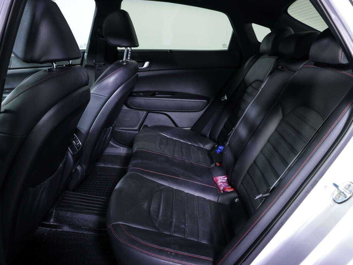 Kia Optima с пробегом — 2019 год. Фото: #9
