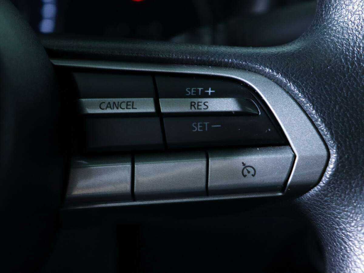 Mazda 3 с пробегом — 2020 год. Фото: #15