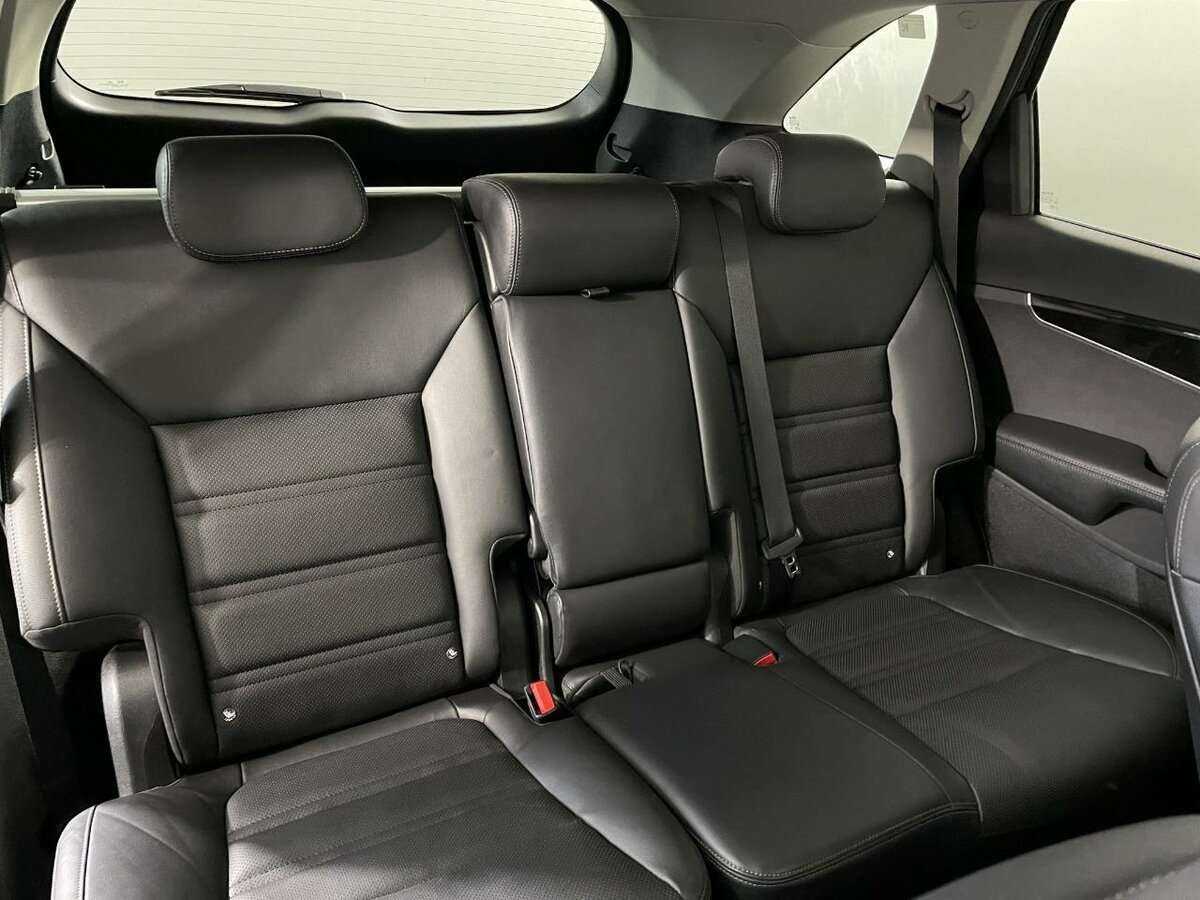 Kia Sorento с пробегом — 2019 год. Фото: #14