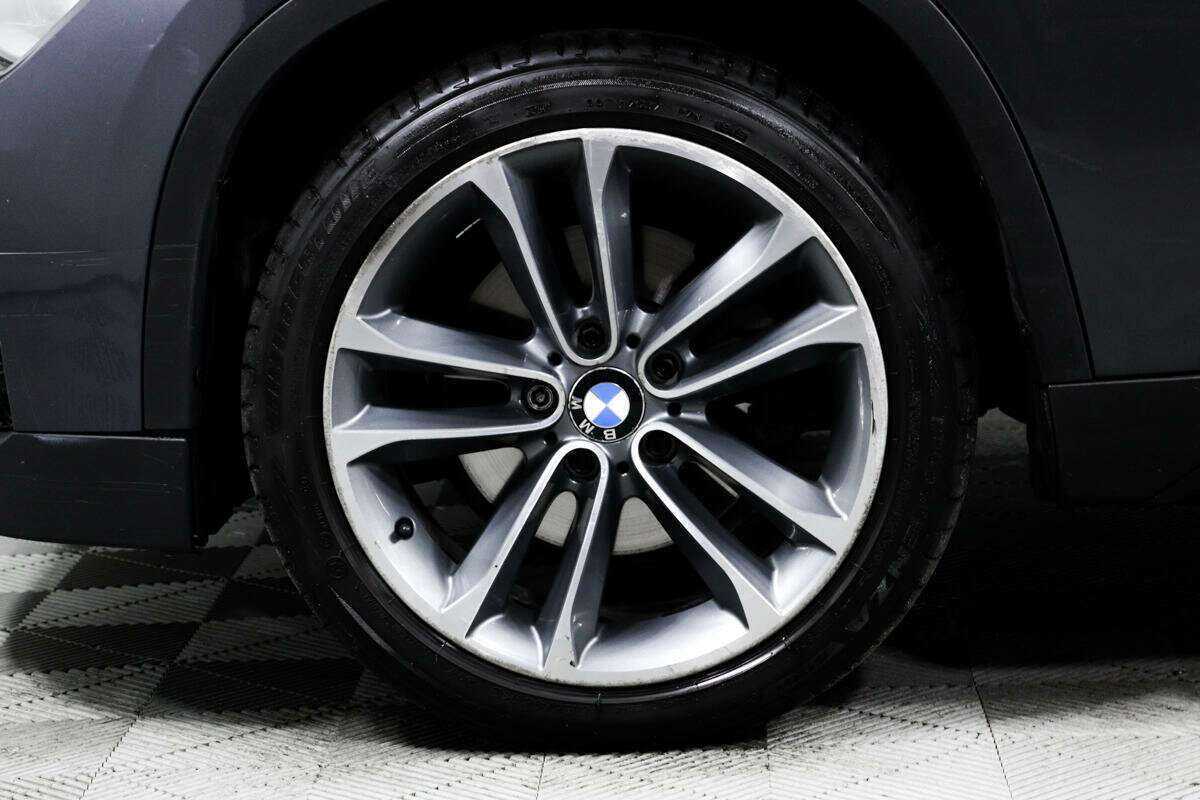 BMW X1 с пробегом — 2012 год. Фото: #13