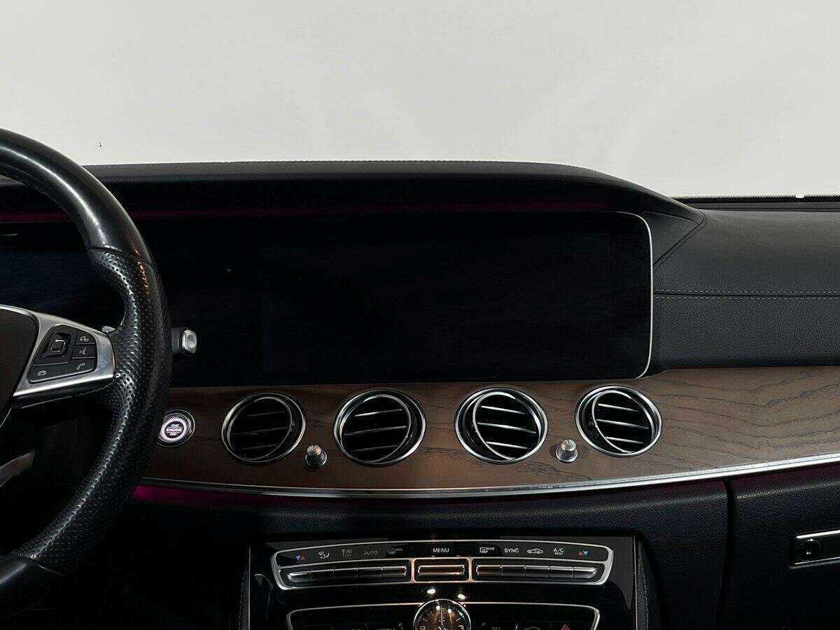 Mercedes-Benz E-Класс с пробегом — 2016 год. Фото: #8