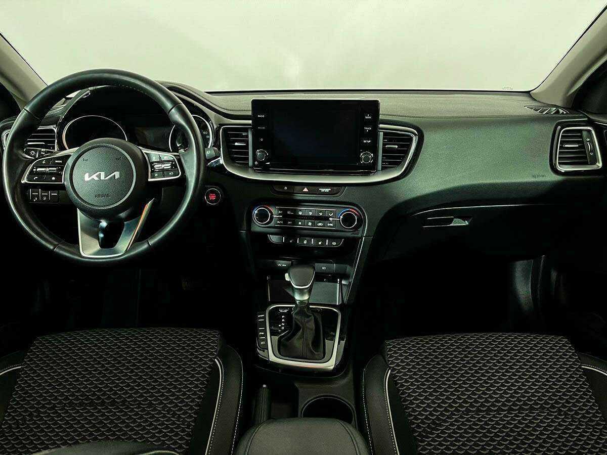 Kia Ceed с пробегом — 2021 год. Фото: #9