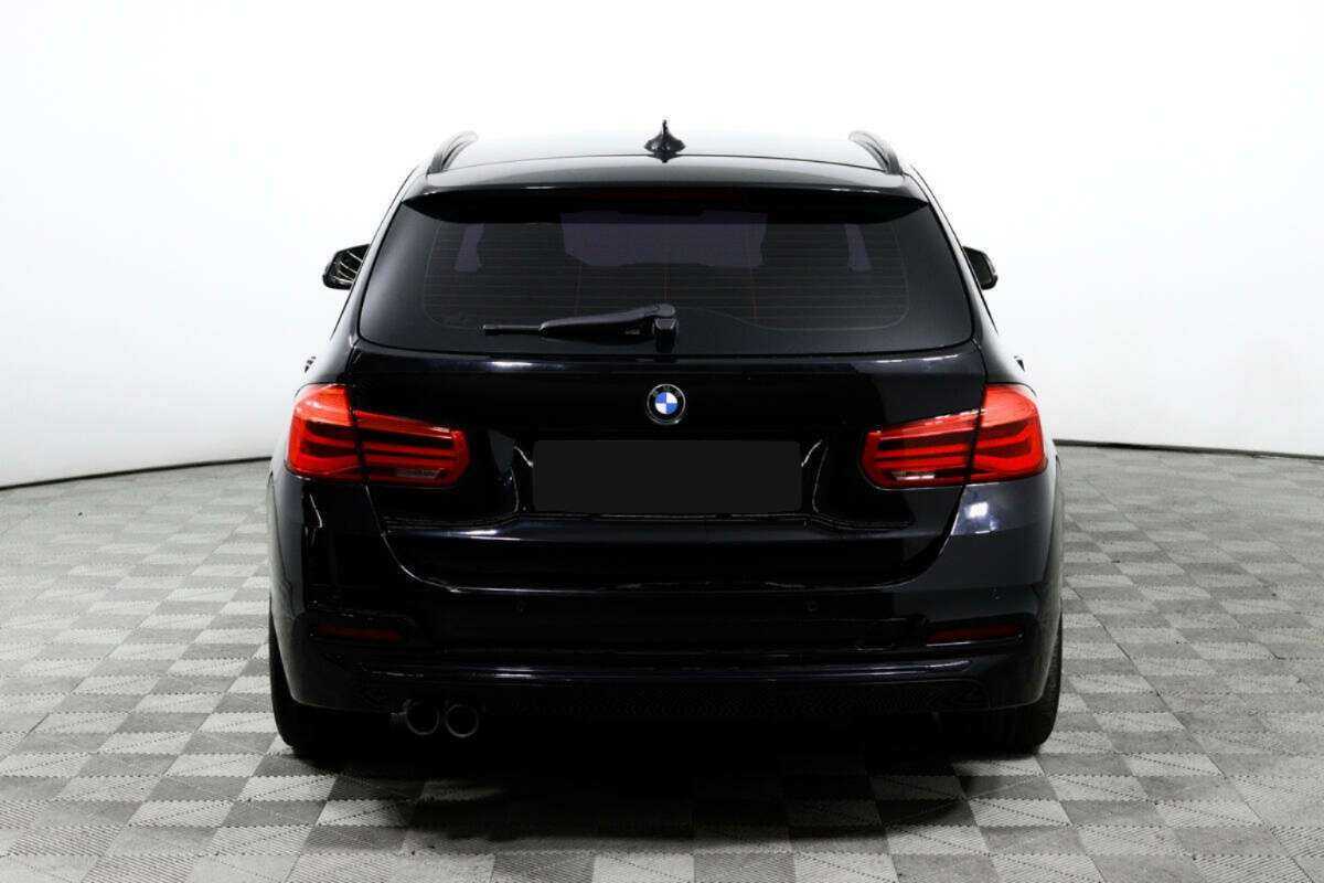 BMW 3 серии с пробегом — 2019 год. Фото: #5