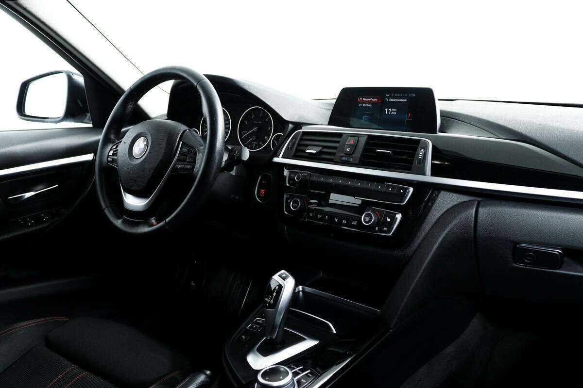 BMW 3 серии с пробегом — 2019 год. Фото: #8