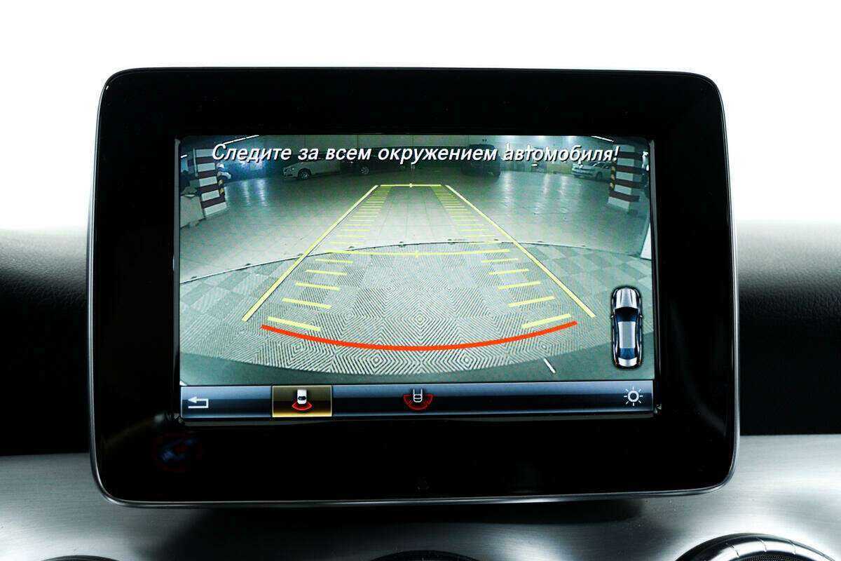 Mercedes-Benz CLA с пробегом — 2015 год. Фото: #13