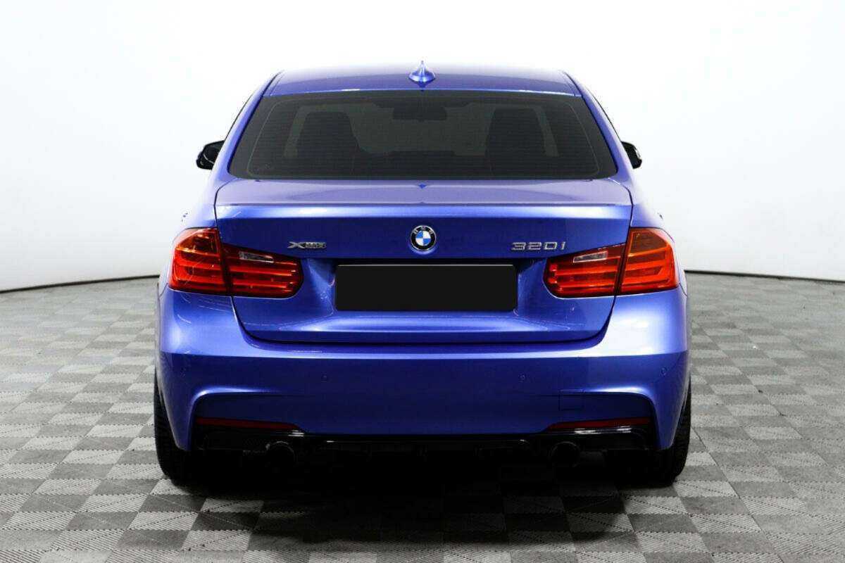 BMW 3 серии с пробегом — 2015 год. Фото: #5